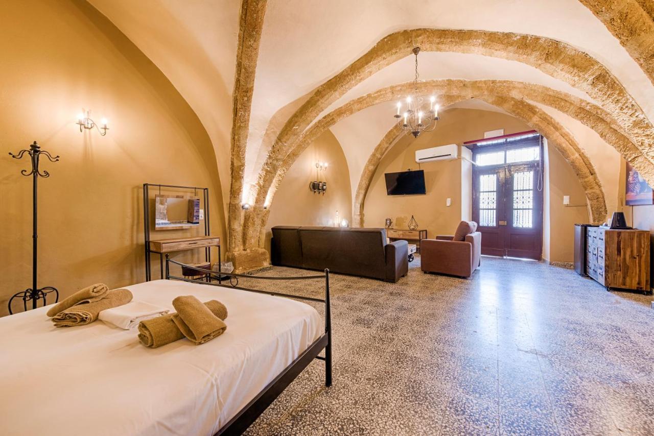 Knights Of Old Town Apartment Rhodes City Bagian luar foto